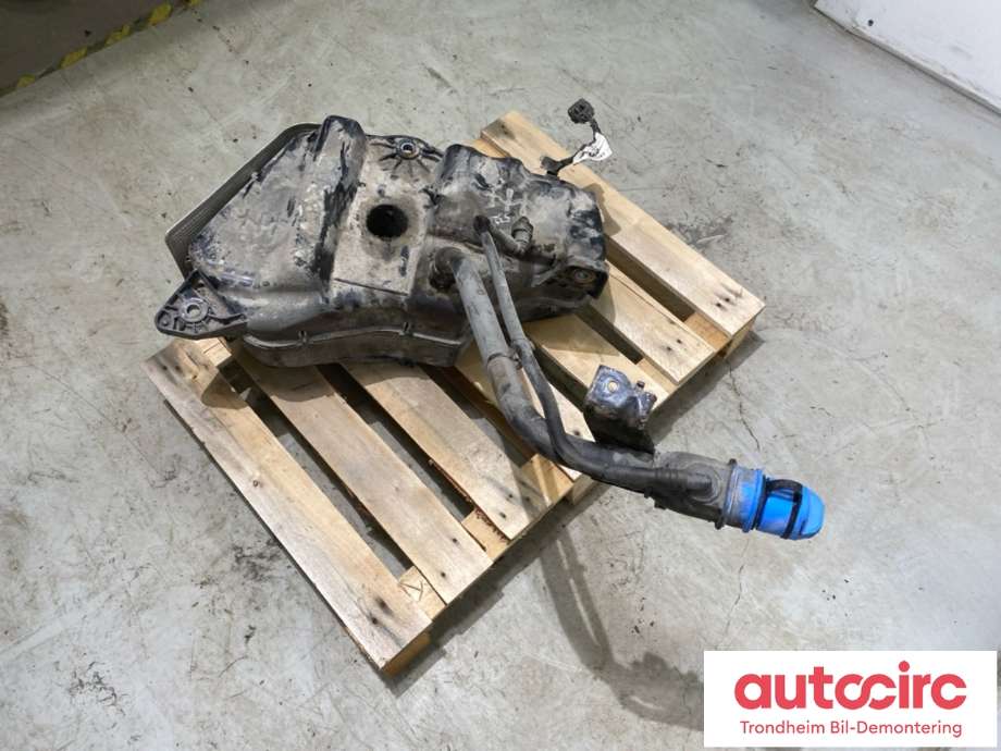 AdBlue tank til Ford Kuga 2019-->> (Type III)  (2632809|LX61-5J228-AD|)
