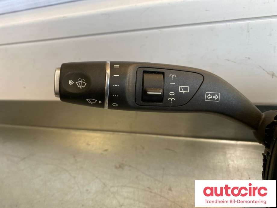 Instrumentpanel til Mercedes B-Klasse, electric drive 2014-2018 (W242) (W242) (A 242 900 16 02|)