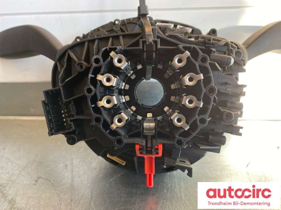 Instrumentpanel til Mercedes B-Klasse, electric drive 2014-2018 (W242) (W242) (A 242 900 16 02|)