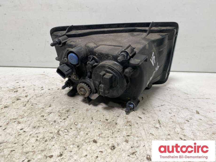 Tåkelykt venstre foran til Isuzu D-Max 2012-2017 (Type II, Fase 1)  (...|8981504252|)