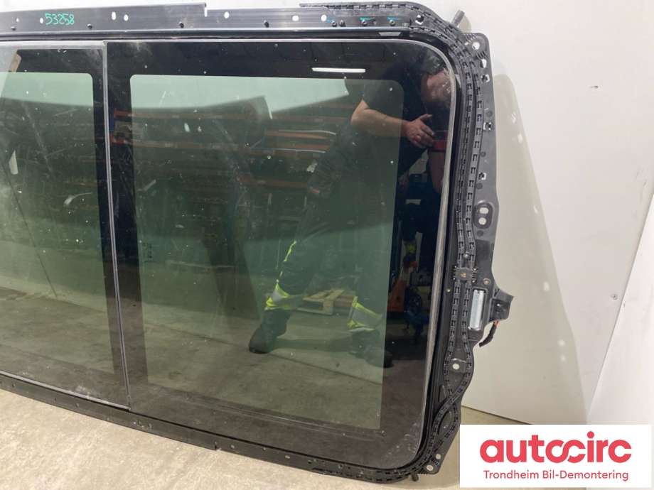 Takluke til Hongqi E-HS9 2022-->>  (..|5703010QR01|)