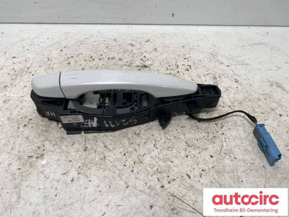 Dørhåndtak utv høyre foran til Peugeot 3008 2016-->> (Type II)  (...|9820340980|1614555780|981608341T)
