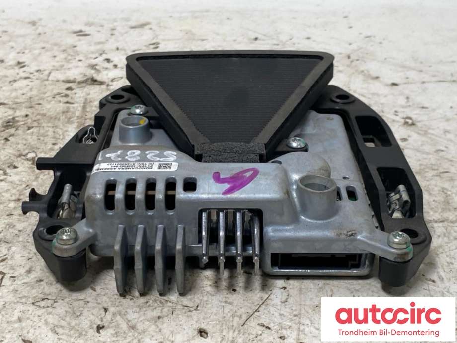 Parkeringskamera foran til Tesla Model S 2013-2016 (Fase 1)  (..|1038482-99-I|1038482-00-G|1038482-00-D| 1038482-00-E| 1038482-00-F| 1038482-00-J| 1038482-90-N| 1038482-99-G| 1038482-99-H| 1038482-99-J| 1038482-99-K | 1038482-99-L| 1038482-9)