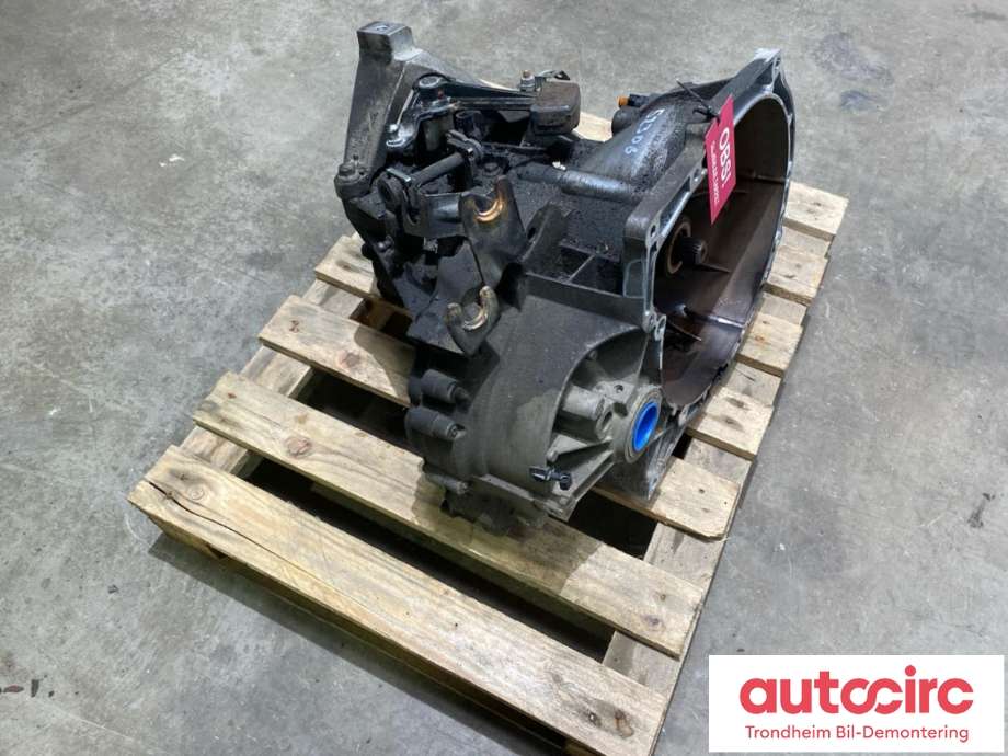Girkasse manuell til Toyota Avensis 2003-2008 (Type II)  (30300-2D151|)