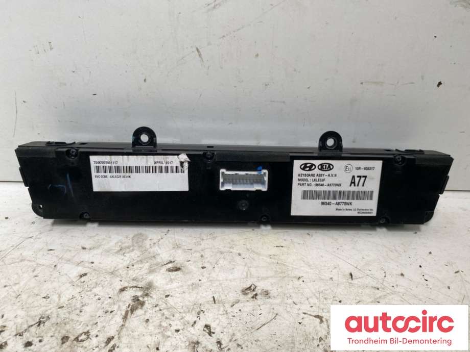 Bilstereo betjeningspanel til Kia Optima 2017-2020  (..|96540-A8770WK|96540A8770WK|)