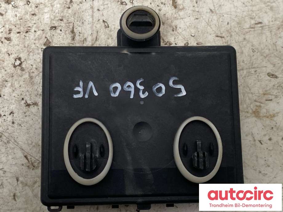 Styreenhet dør venstre foran til Audi Q4 e-tron 2021-->>  (..|1EB959593|1EB959593A|)