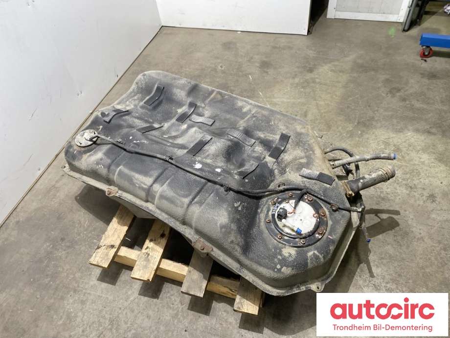 Bensintank til Suzuki Kizashi 2010-2014 (..|8910157L50|)