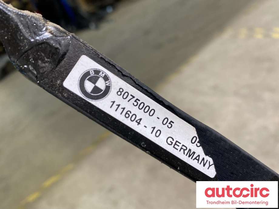 Motorrom diverse til BMW M3 2020-->> (G80) (G80) (..|51 61 8 075 000|51 61 8 075 011|)