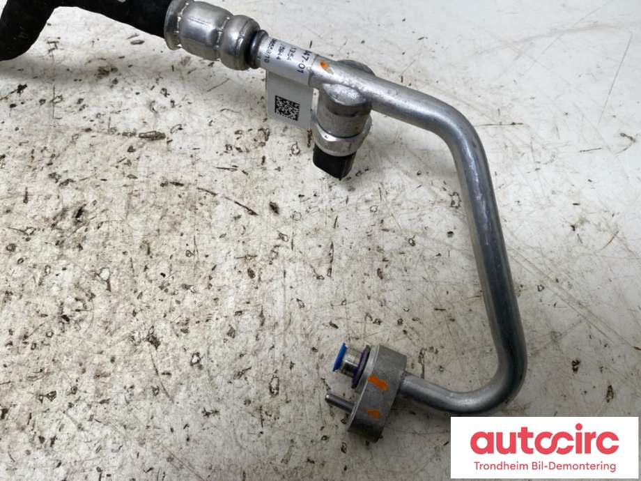 Aircondition rør til BMW iX2 2024-->>  (...|64505A35847|64 50 5 A35 847|5A35847)