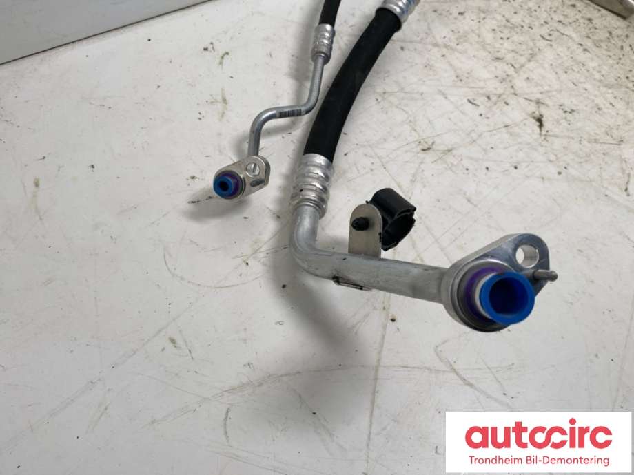 Aircondition rør til BMW iX2 2024-->>  (...|64505A35841|5A35841|64 50 5 A35 841)