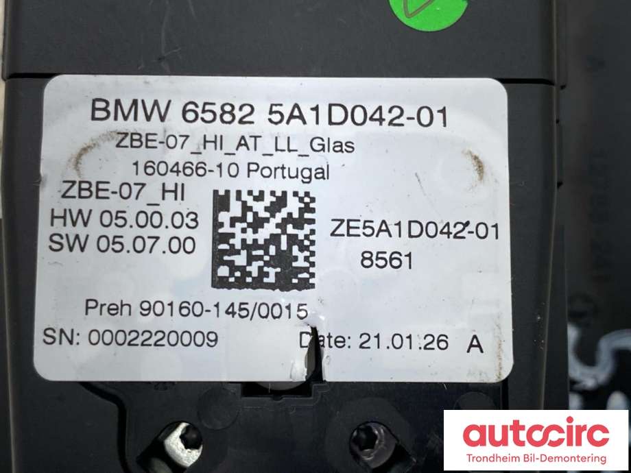 Bilstereo navigasjon betjeningspanel til BMW M3 2020-->> (G80) (G80) (...|65825A1D042|)