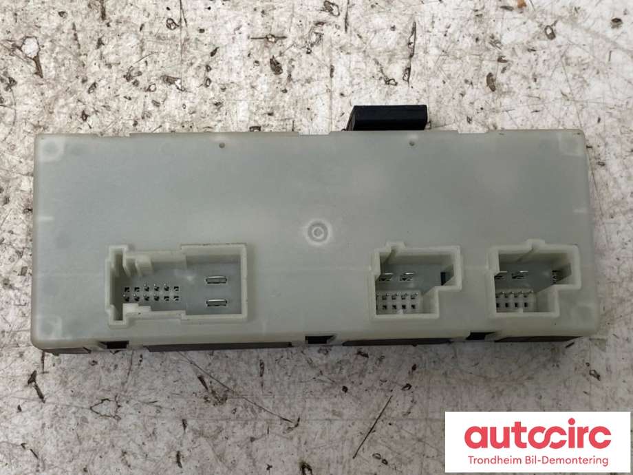 Styreenhet elektrisk bakluke til BMW M3 2020-->> (G80) (G80) (CONTINENTAL|61355A19DB2|)