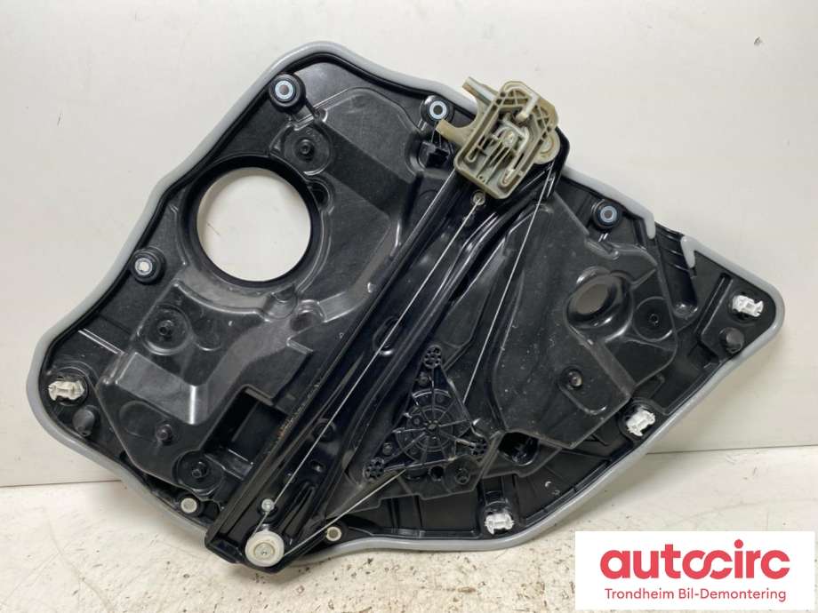 Ruteheis venstre bak til BMW M3 2020-->> (G80) (G80) (..|7432235|51358498855|)