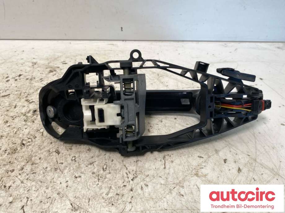 Dørhåndtak utv høyre bak til BMW M3 2020-->> (G80) (G80) (...|51219881780|51219491462|)