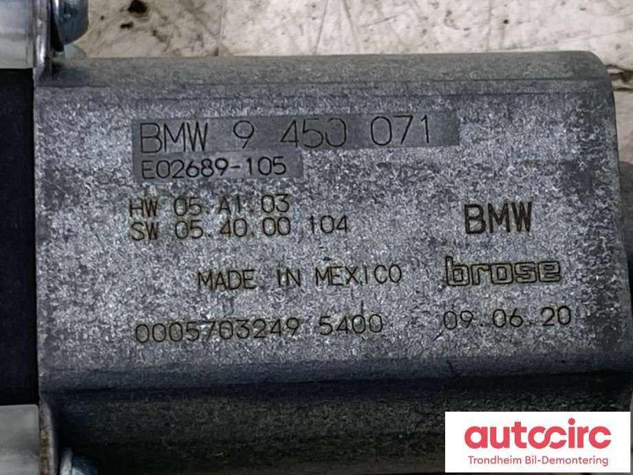 Ruteheis, kun motor, venstre bak til BMW X5 2018-->> (G05) (G05) (..|9450071|61359450071|)