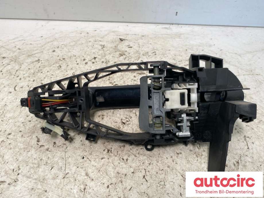 Dørhåndtak utv høyre foran til BMW X5 2018-->> (G05) (G05) (..|9881776|51217401206|51219881776| 51219491462)