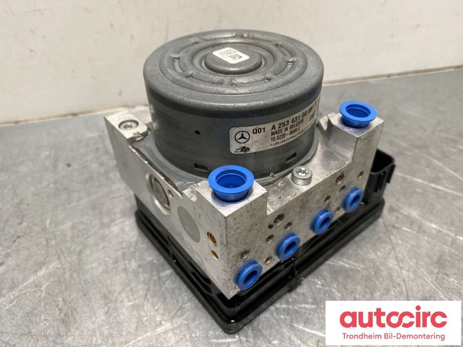 ABS sentral til Mercedes C-Klasse 2014-2018 (Fase 1) (W205) (W205) (A2534310612|A2534310300| A2534312900|A2534313500)