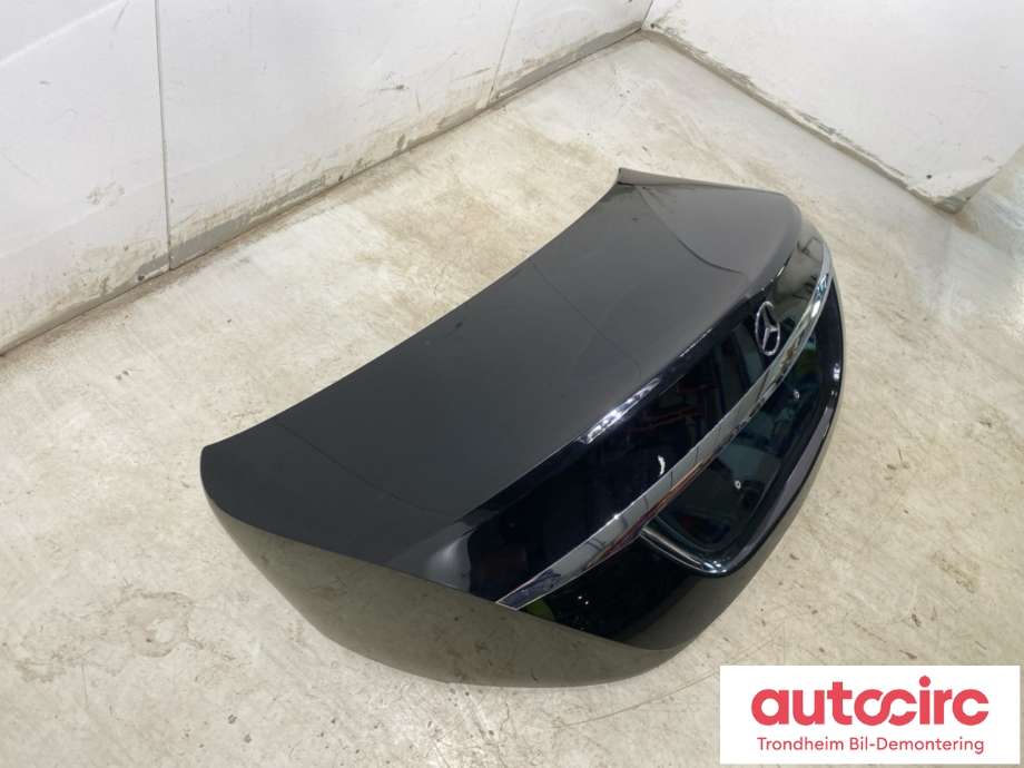 Bakluke sedan til Mercedes C-Klasse 2014-2018 (Fase 1) (W205) (W205) (A2057502400|)