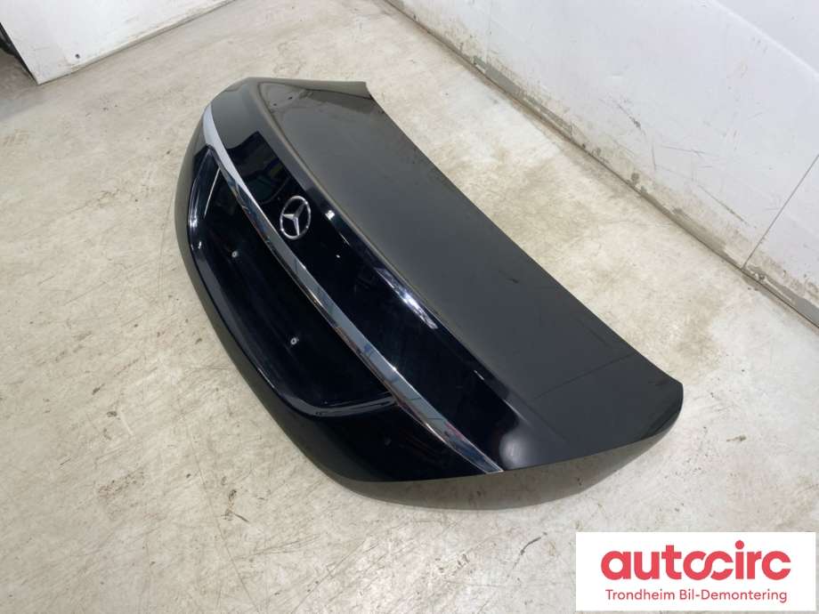 Bakluke sedan til Mercedes C-Klasse 2014-2018 (Fase 1) (W205) (W205) (A2057502400|)