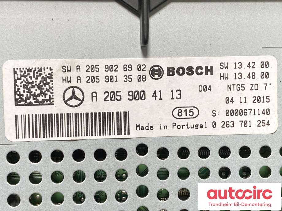 Bilstereo navigasjon skjerm til Mercedes C-Klasse 2014-2018 (Fase 1) (W205) (W205) (A2059004113|A 205 900 17 13|)