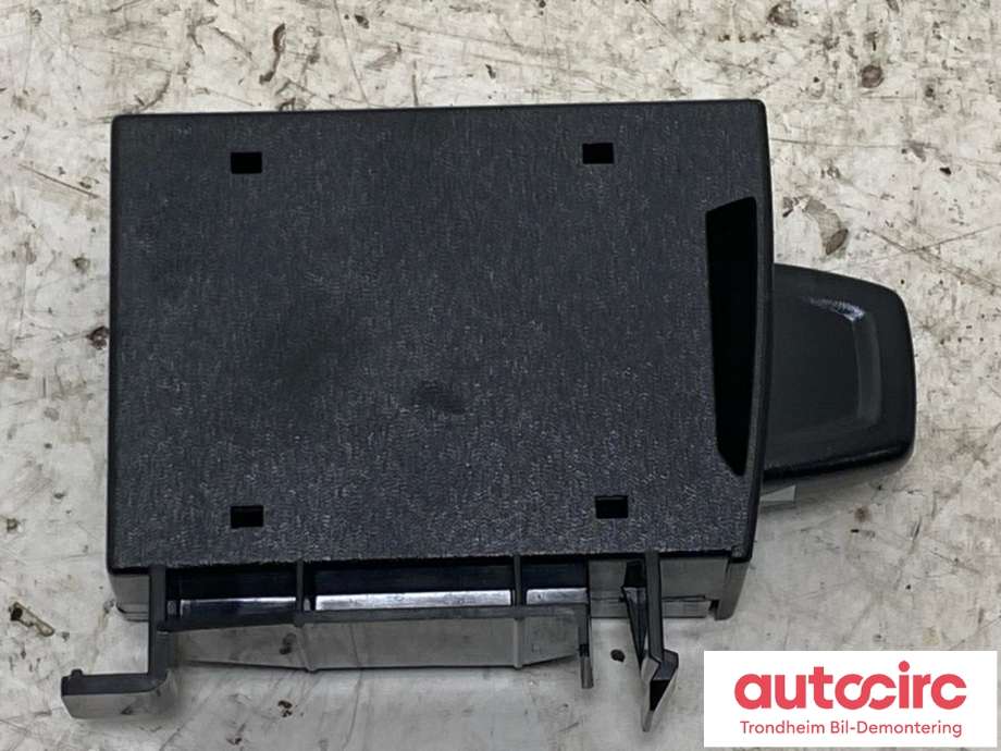 Dashbord telefon til Volvo V90 / V90 CC / S90 2016-->>  (..|31494702|)