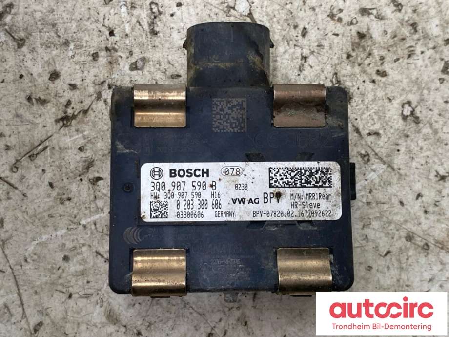 Sensor blindsone til VW Passat 2015-2019 (Fase 1) (B8) (B8) (..|3Q0907590B|)