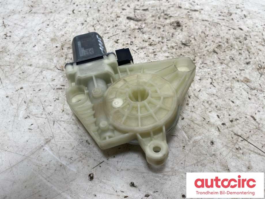 Ruteheis, kun motor, venstre bak til VW Passat 2015-2019 (Fase 1) (B8) (B8) (...|5Q4959802D|)