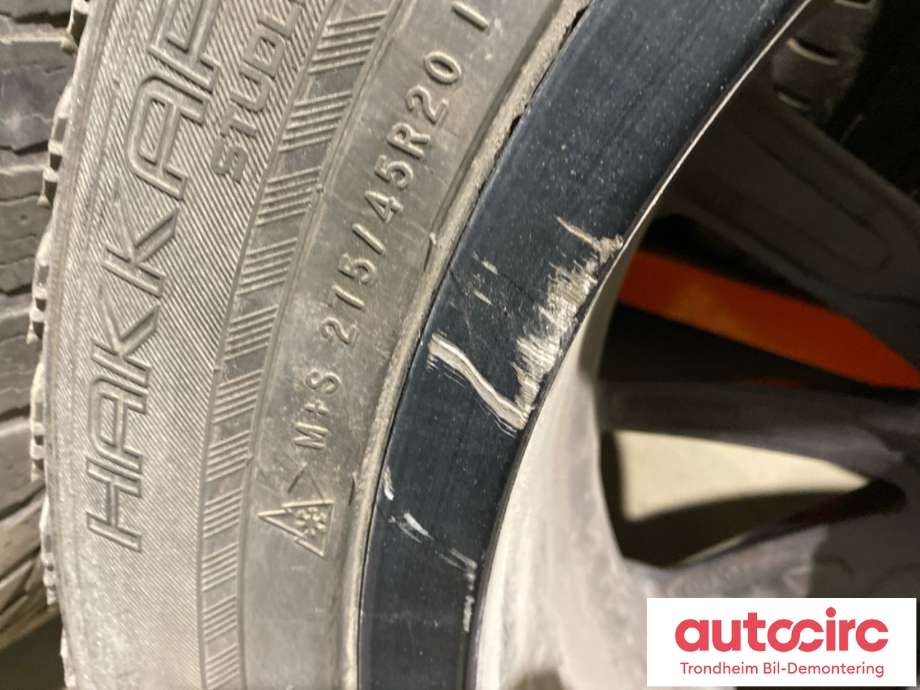 Hjulsett aluminium vinter til BMW X5 2018-->> (G05) (G05) (20 TOMMER|275/45R20|PROD: 2220|3-5MM)