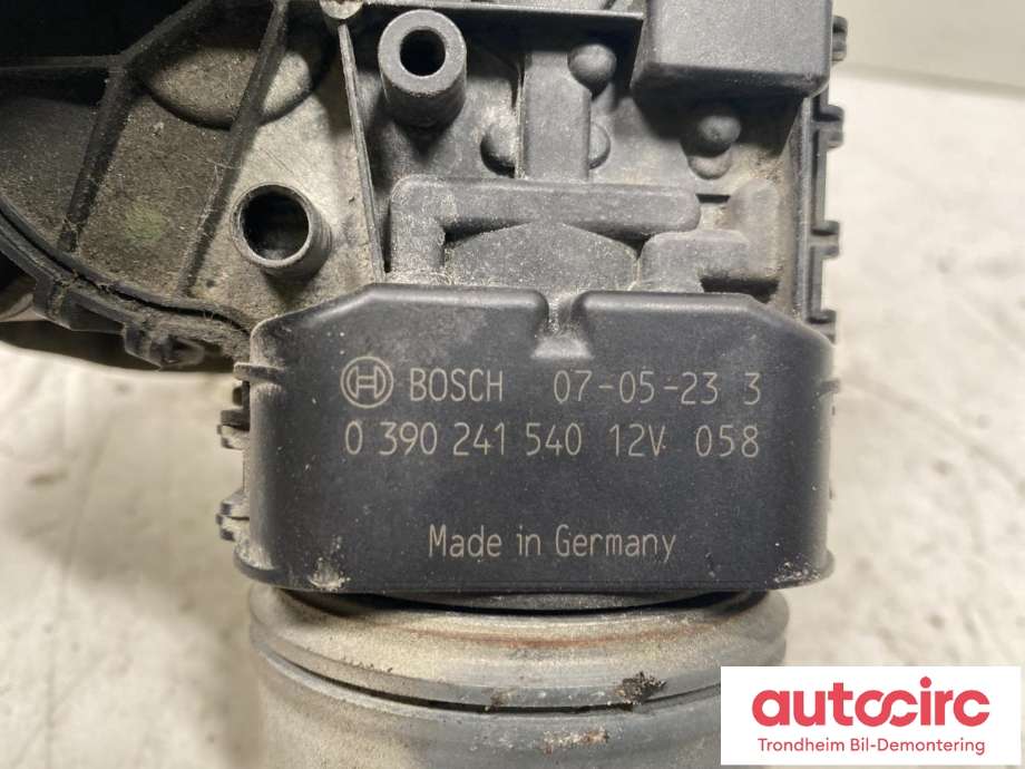 Viskermotor frontrute til Peugeot 207 2006-2012  (6405 CH|)
