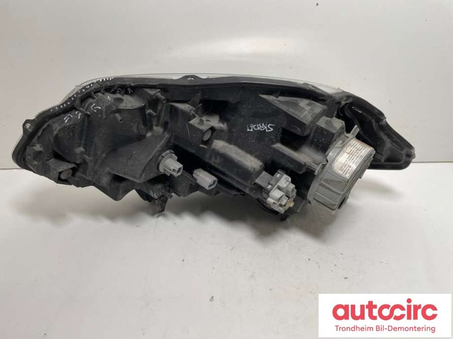 Frontlykt høyre xenon til Suzuki SX4 S-CROSS 2013-->> (Type II)  (REDUSERT PRIS|35120-61MA1|3512061MA1|)