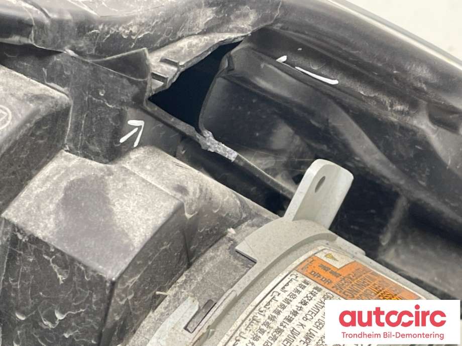 Frontlykt høyre xenon til Suzuki SX4 S-CROSS 2013-->> (Type II)  (REDUSERT PRIS|35120-61MA1|3512061MA1|)