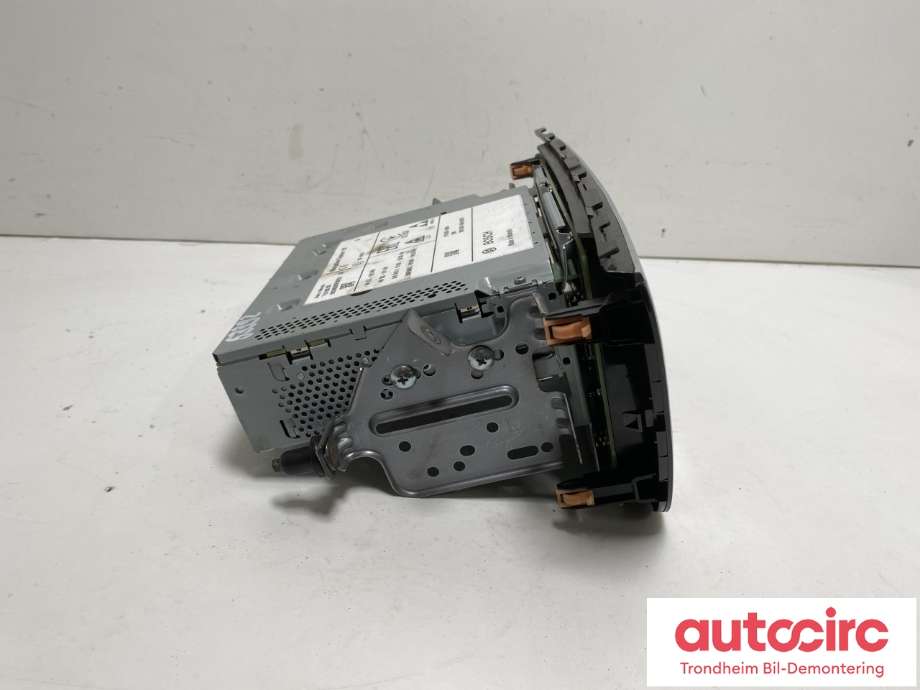 Bilstereo navigasjon til Suzuki SX4 S-CROSS 2013-->> (Type II)  (BOSCH|3992062M10DB7|3992062MA4|)