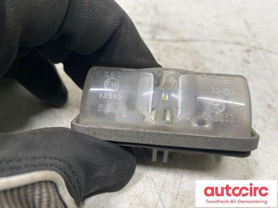 Skiltlys til Suzuki Across 2020-->>  (TOYOTA|T8127-03311|A045053|33-193)