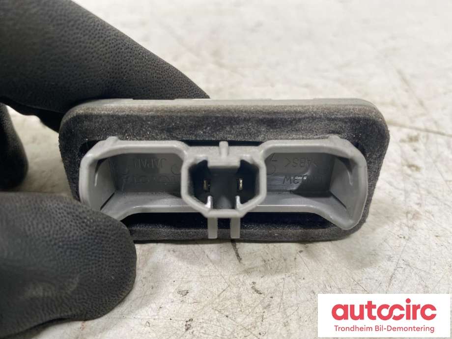 Skiltlys til Suzuki Across 2020-->>  (TOYOTA|T8127-03311|A045053|33-193)