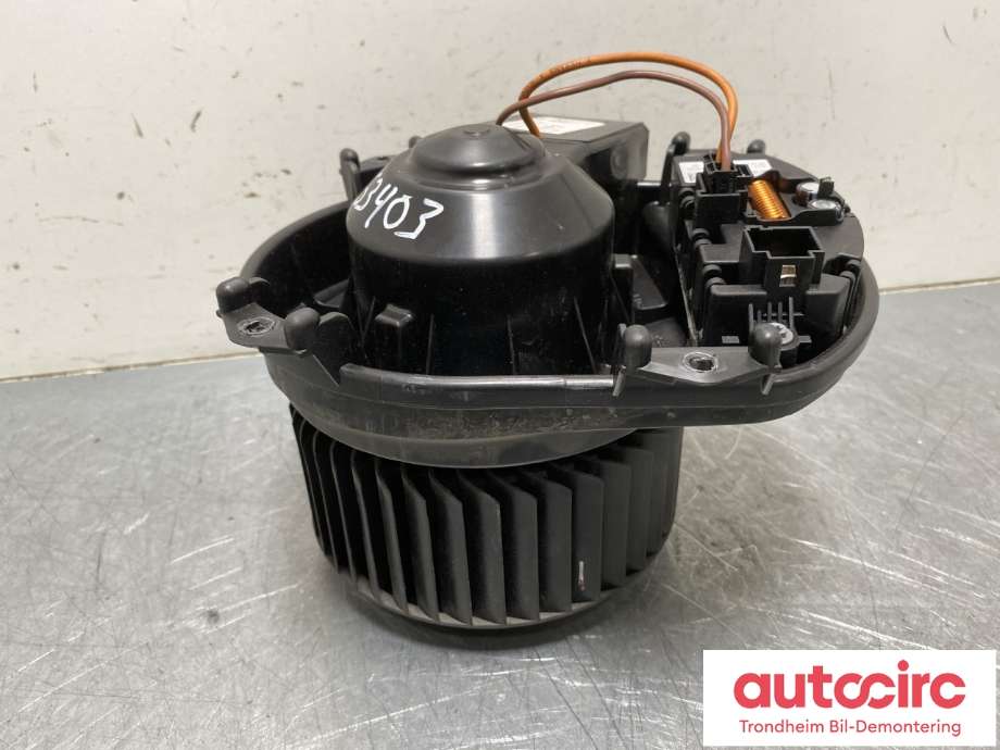 Varmeapparat motor til Mercedes A-Klasse 2012-2018 (W176) (W176) (DENSO|A2469064200|A2469061601|)