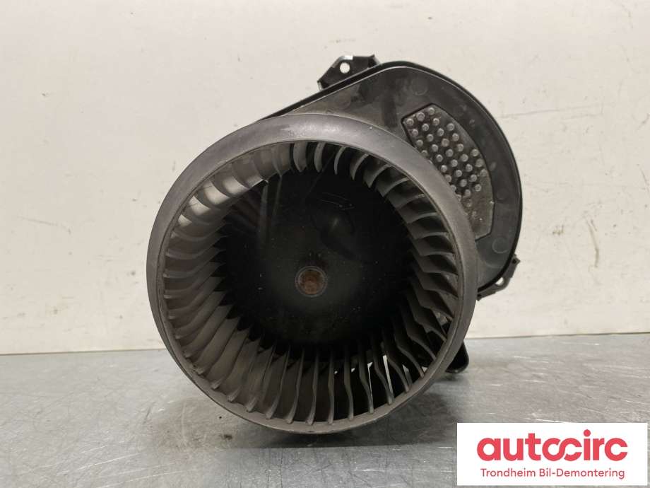Varmeapparat motor til Mercedes A-Klasse 2012-2018 (W176) (W176) (DENSO|A2469064200|A2469061601|)