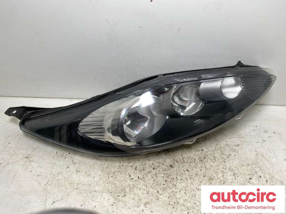 Frontlykt høyre halogen til Ford Fiesta 2008-2012 (Type VI, Fase 1) (HELLA|8A61-13W029-AH|1FJ247045-02|1734613| 8A61-13W029-AJ)