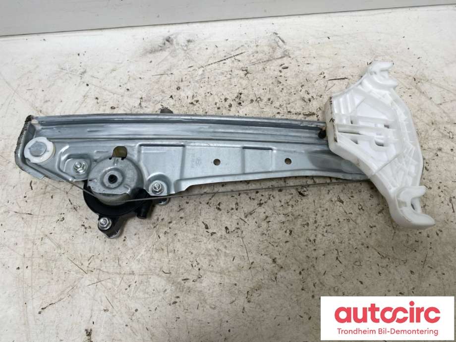 Ruteheis høyre bak til Hyundai Ioniq 5 2021-->>  (..|83402-G1500|83404-G1500|)