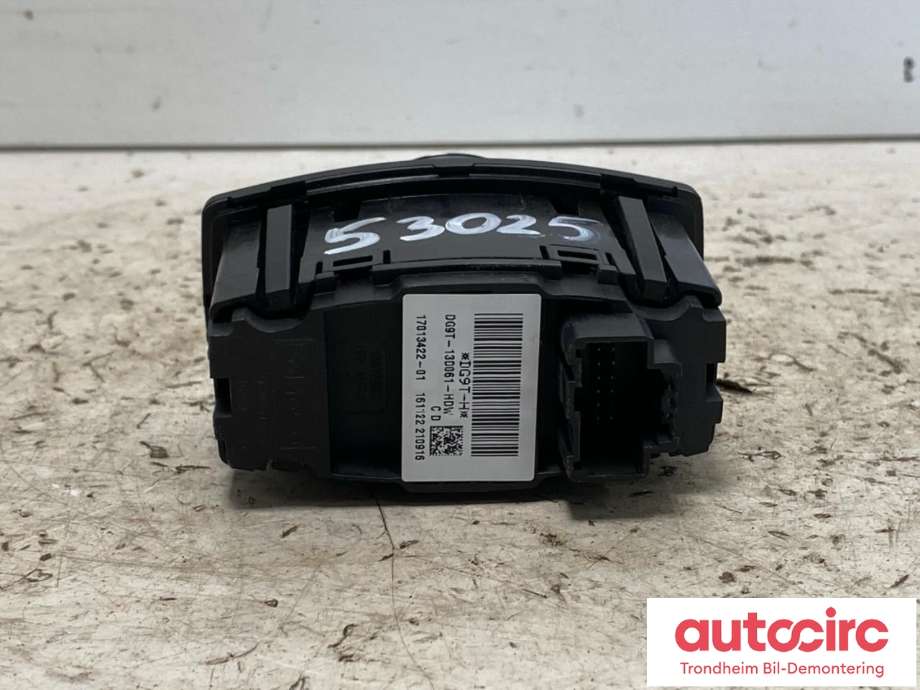 Bryter lys til Ford Ranger / Ranger Raptor 2015-2022  (...|DG9T-13D061-HDW|2026436|DG9T-13D061-HD3JA6)