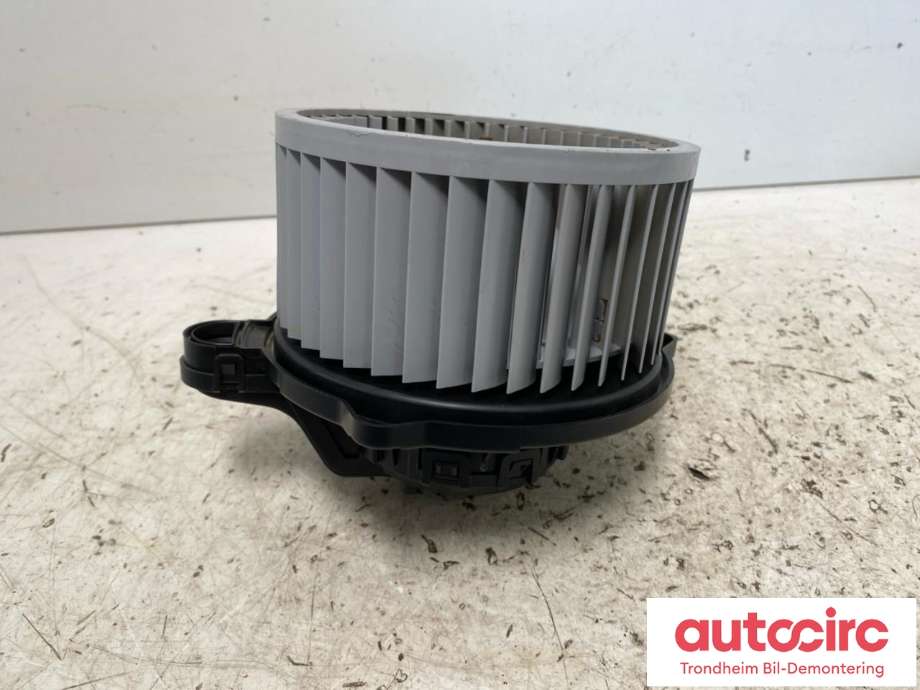 Varmeapparat motor til Ford Ranger / Ranger Raptor 2015-2022  (BOSCH|2311105|F 00S 3B2 445|AB39-19847-AB)
