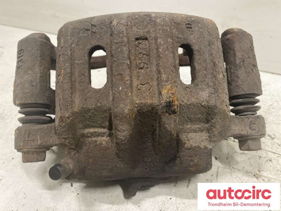 Bremsecaliper høyre foran til Mitsubishi Outlander 2010-2012 (Type II, Fase 2)  (MR370775|)