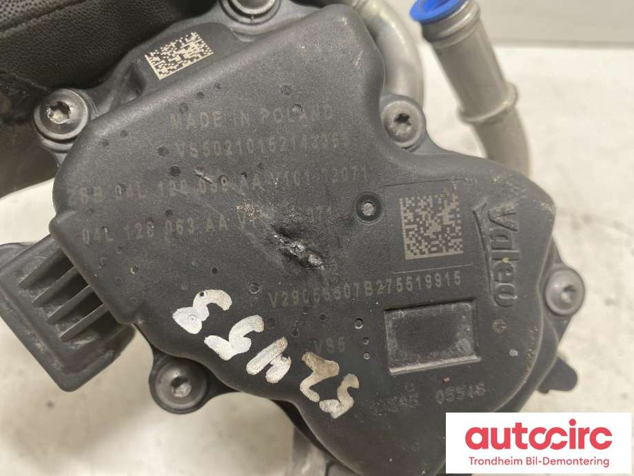 Spjeldhus til VW Passat 2015-2019 (Fase 1) (B8) (B8) (04L 128 063 AA|)