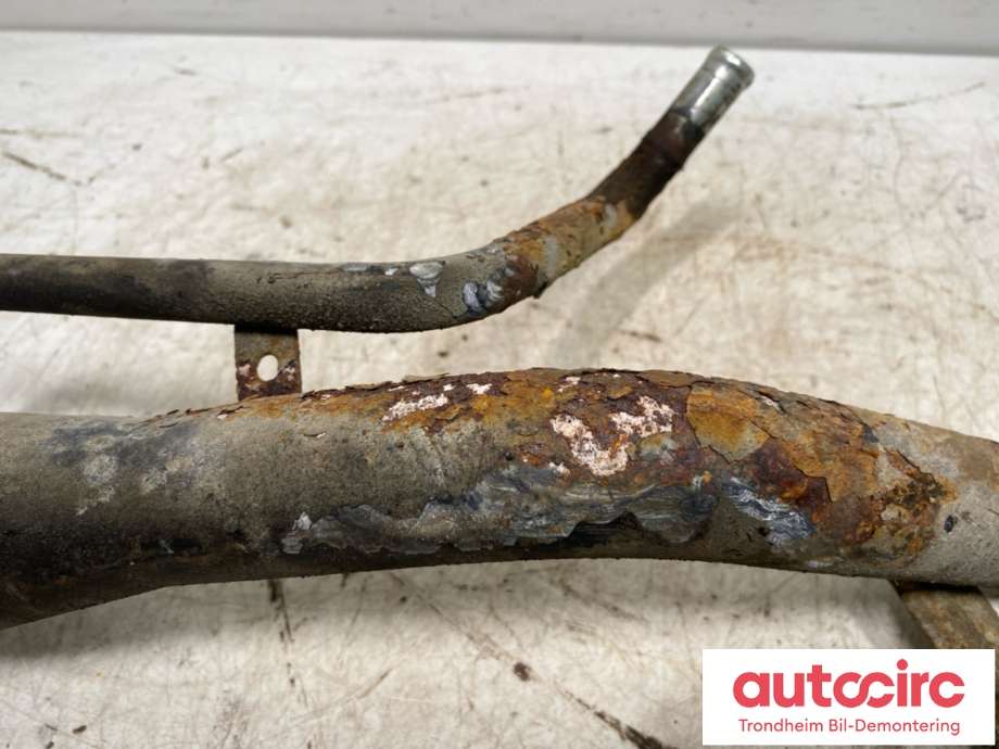 Dieseltank påfyllingsrør til Toyota Hiace 2001-2006 (Fase 2)  (..|7720126200|)