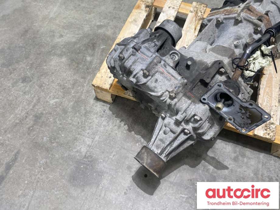 Girkasse 4WD hovedkasse til Toyota Hiace 2001-2006 (Fase 2)  (..|330302F290|)