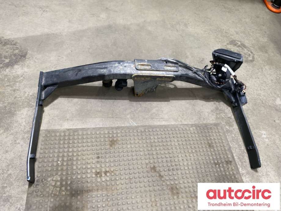 Hengerfeste til VW Tiguan 2011-2016 (Type I, Fase 2)  (5N0 803 881 E|)