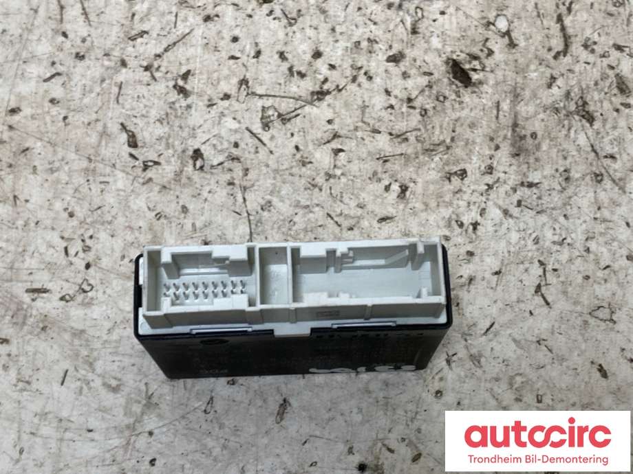 Styreenhet parkering til BMW X5 2013-2018 (F15) (F15) (VALEO|66206819195|66336838819|66335A02F95)