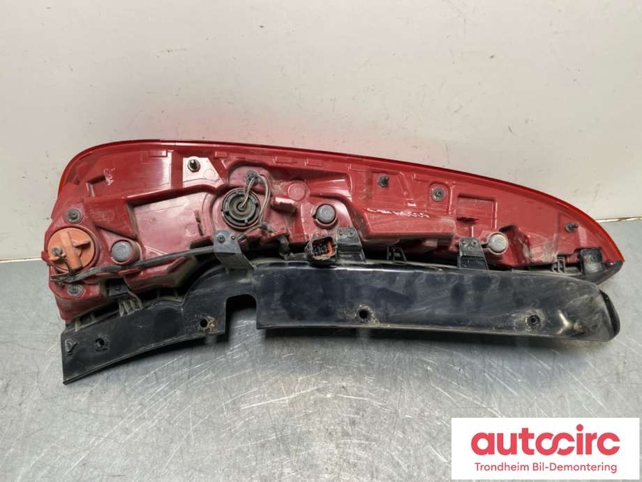 Baklykt høyre ytre til Kia e-Soul 2019-->> (Type III)  (92402K0100|)