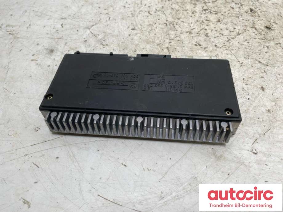 Styreenhet comfort (BCM) til BMW 7-Serie, 1993-2001 (E38) (E38) (HELLA|61358352057)