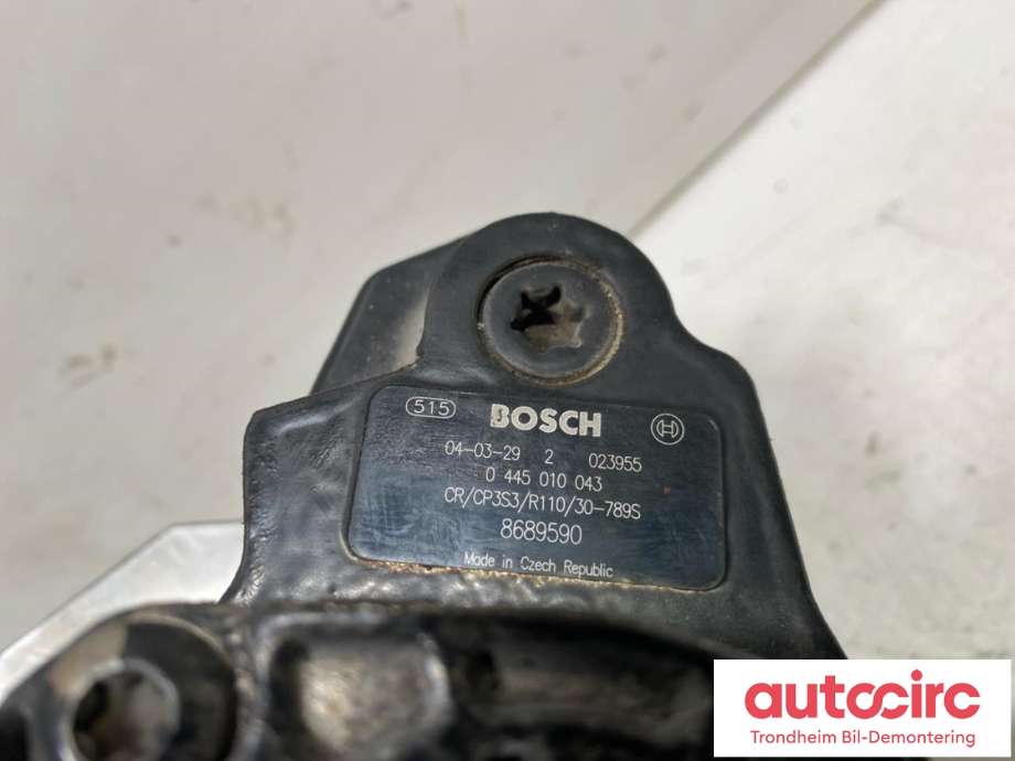 Dieselpumpe til Volvo V70 2000-2004 (Type II, Fase 1)  (BOSCH|8251785|0445010043|8689590)