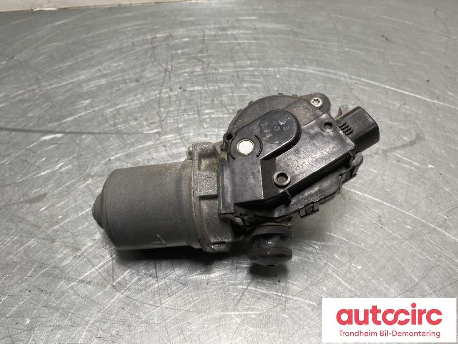 Viskermotor frontrute til Suzuki Swift 2017-->>  (3810052R00|1593008120|)